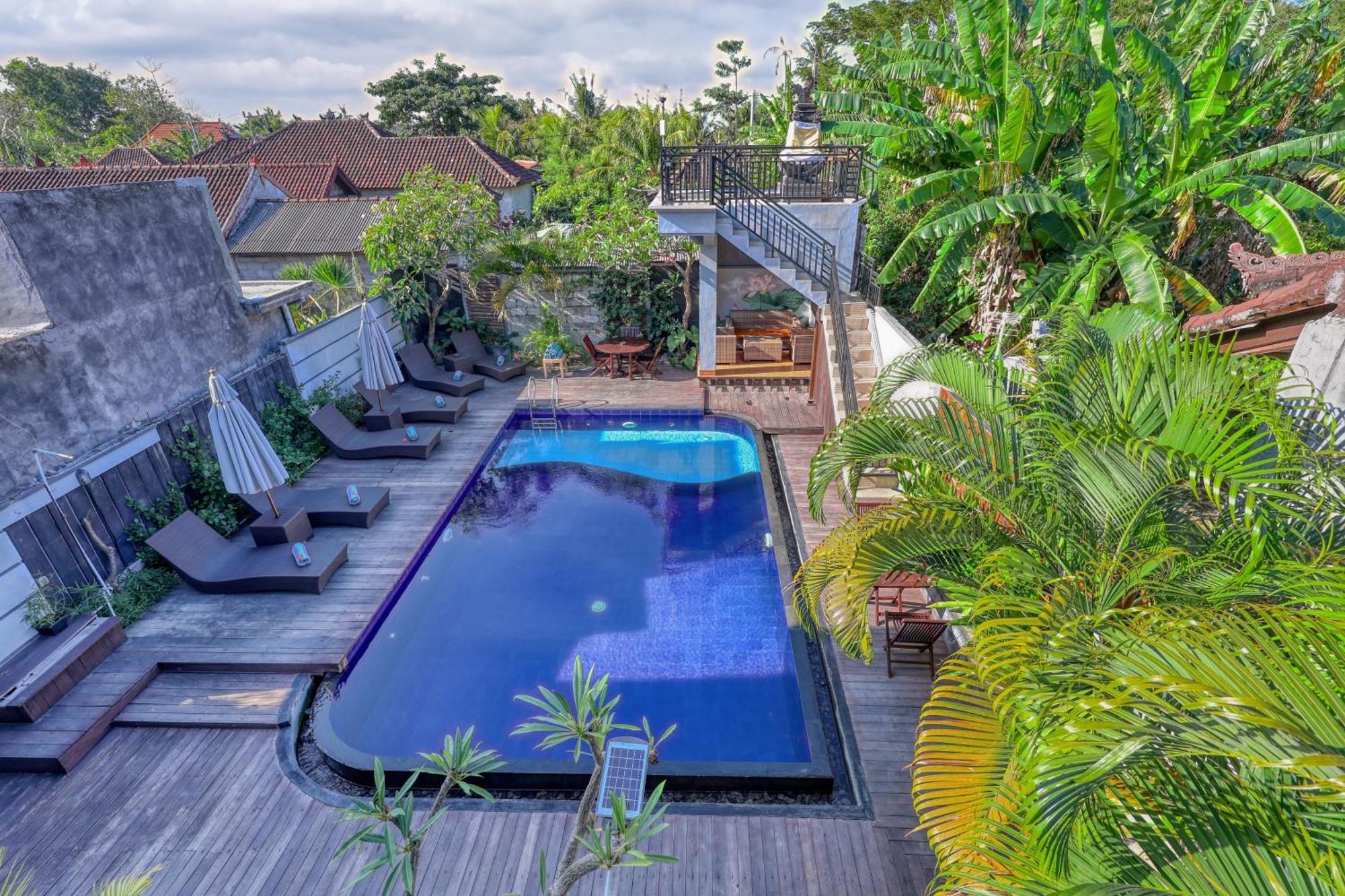 Dyou Villa Batununggul Exterior photo